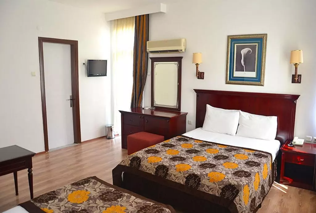 hotel royal colours antalya_shabavizparvaz_09.jpg